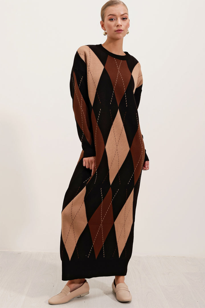 BGD Women Long Knit Dress - Black - Evesham