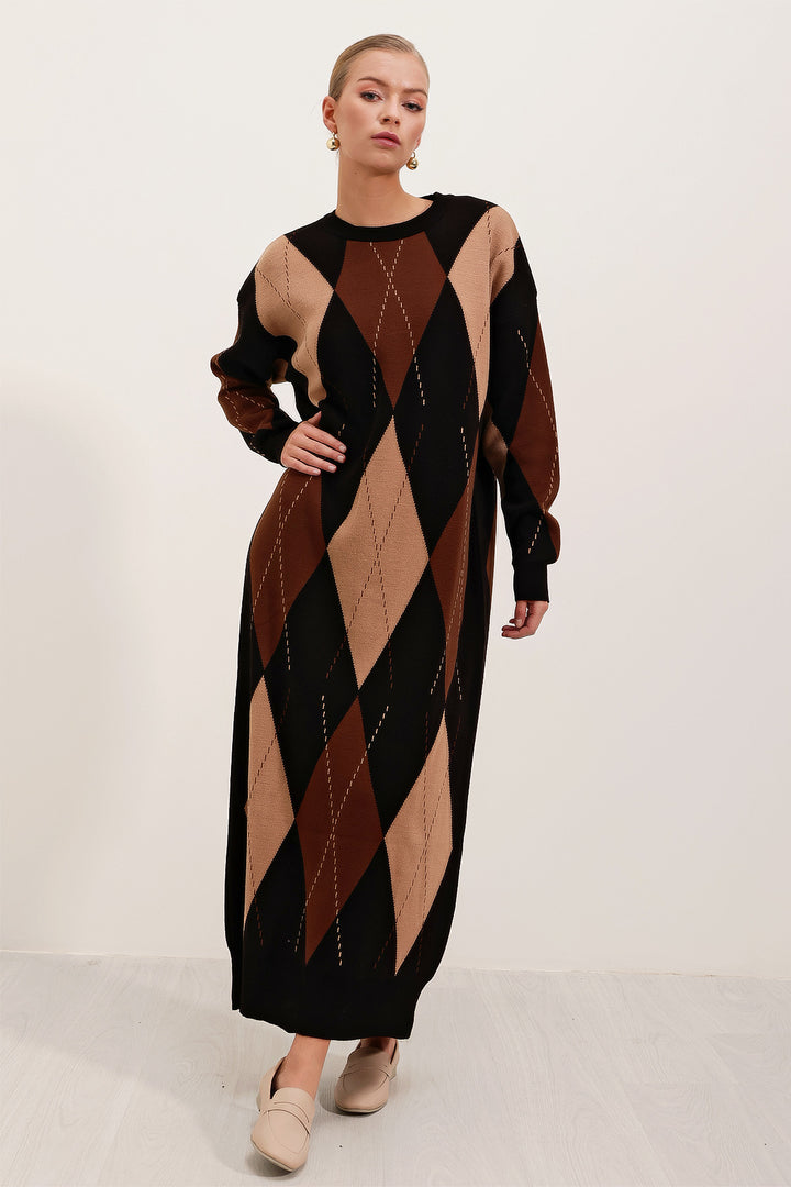 BGD Women Long Knit Dress - Black - Evesham