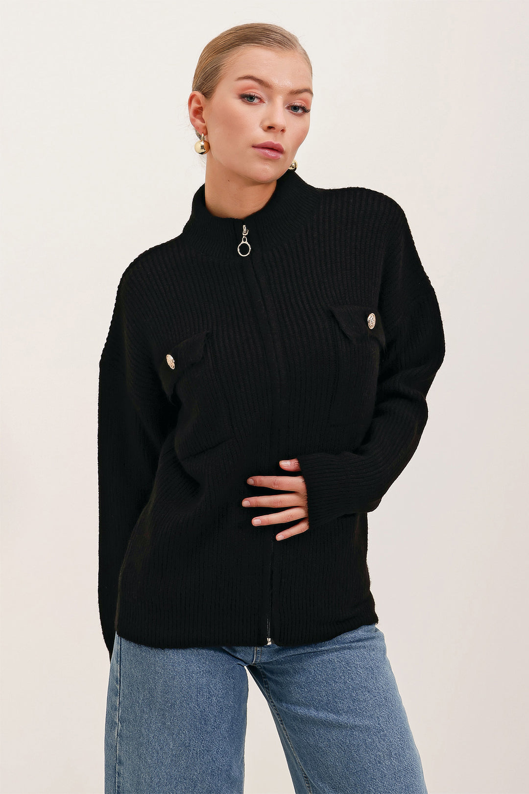 BGD Women Pocket Detailed Zippered Cardigan - Black - Lüdenscheid
