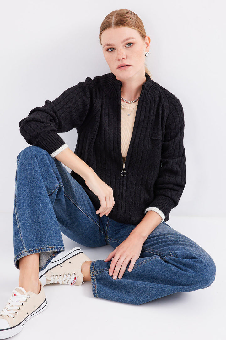 BGD Women Zippered Knit Cardigan - Black - Oildale