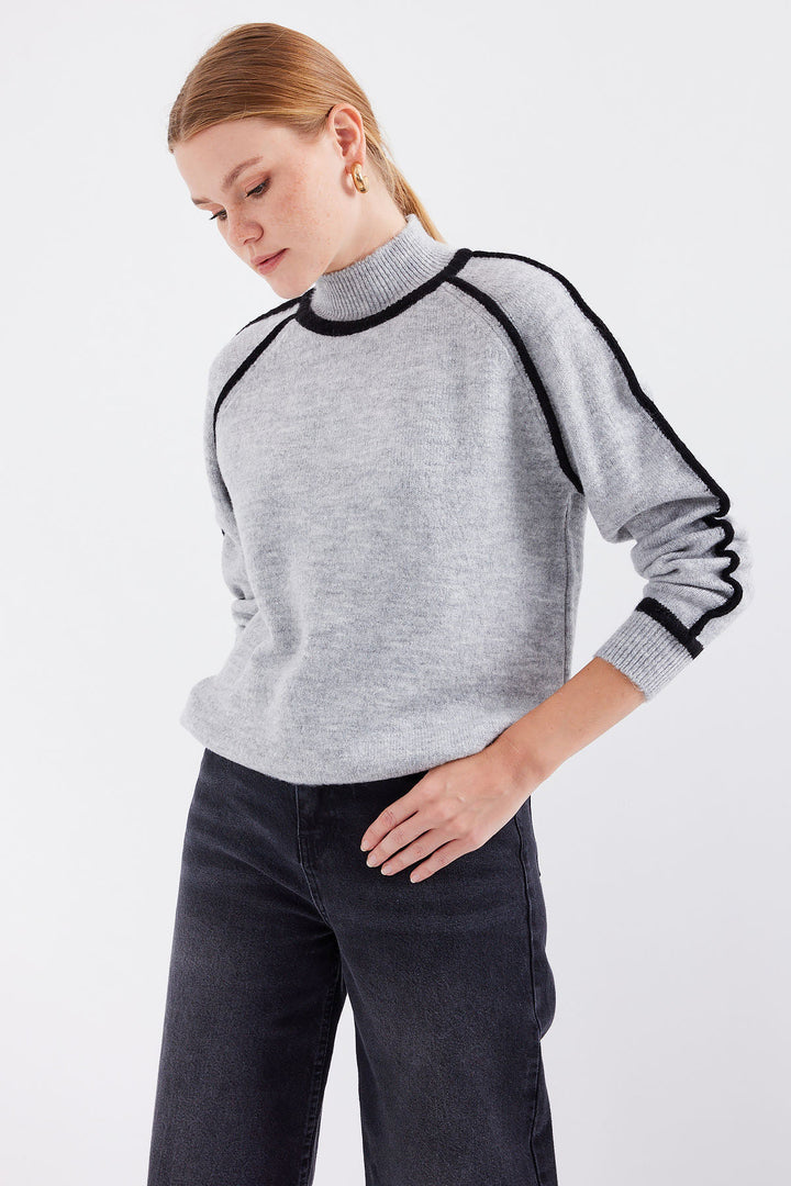 BGD Women Striped Oversized Sweater - Gray - Casas Adobes