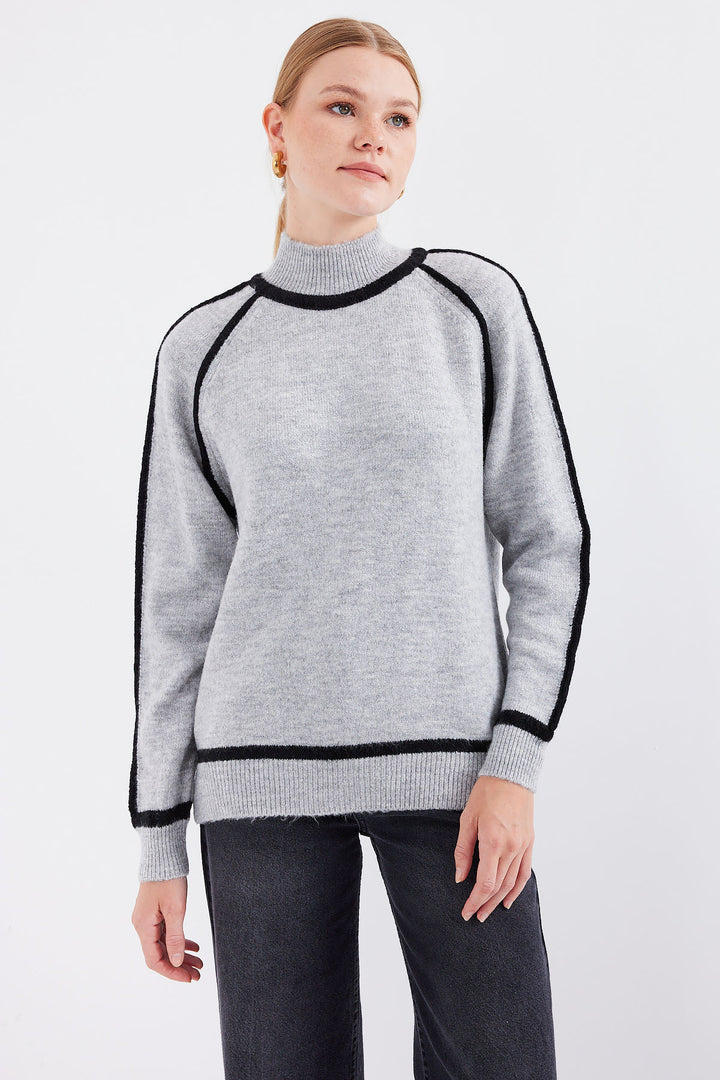 BGD Women Striped Oversized Sweater - Gray - Casas Adobes