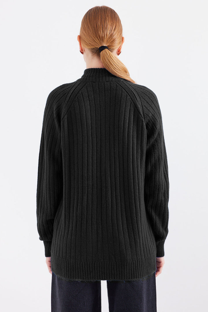 BGD Women Zip-up Cardigan Sweater - Black - El Monte