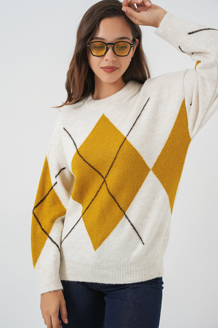 BGD Women Baklava Patterned Oversized Knit Sweater - Off-White - Apopka