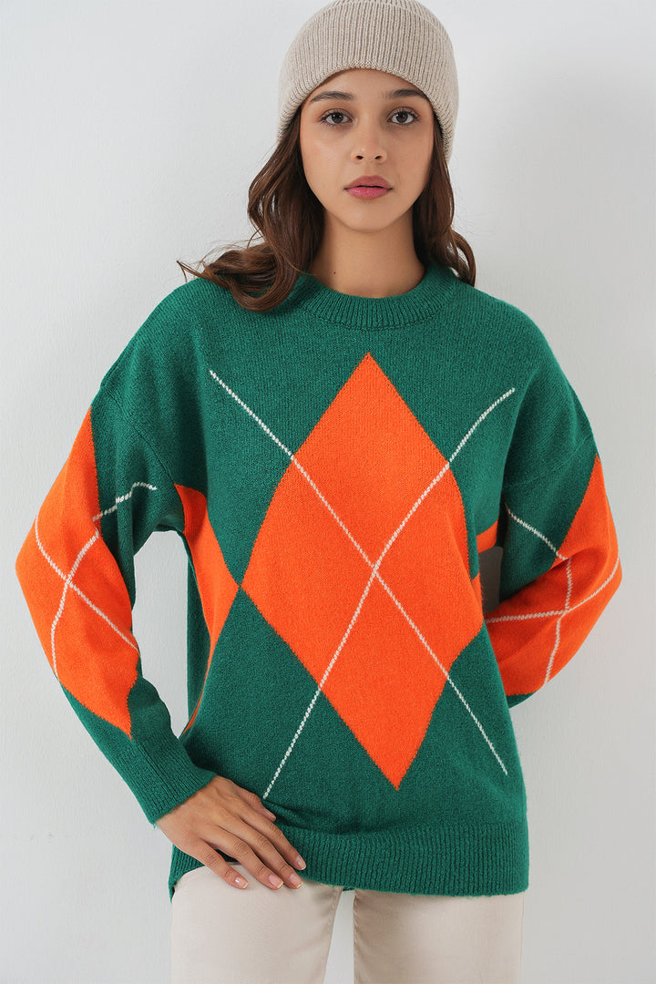 BGD Women Baklava Patterned Oversized Knit Sweater - A. Emerald Green - Fréjus