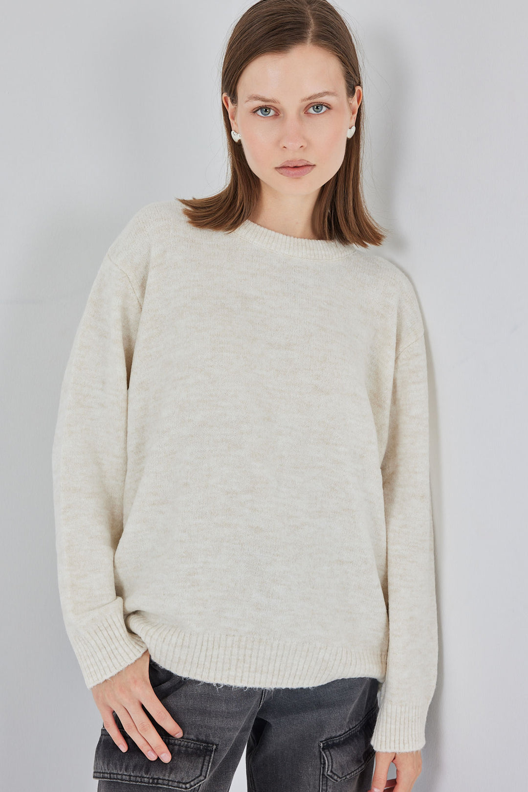 BGD Women Oversized Plain Cream Sweater - Prato