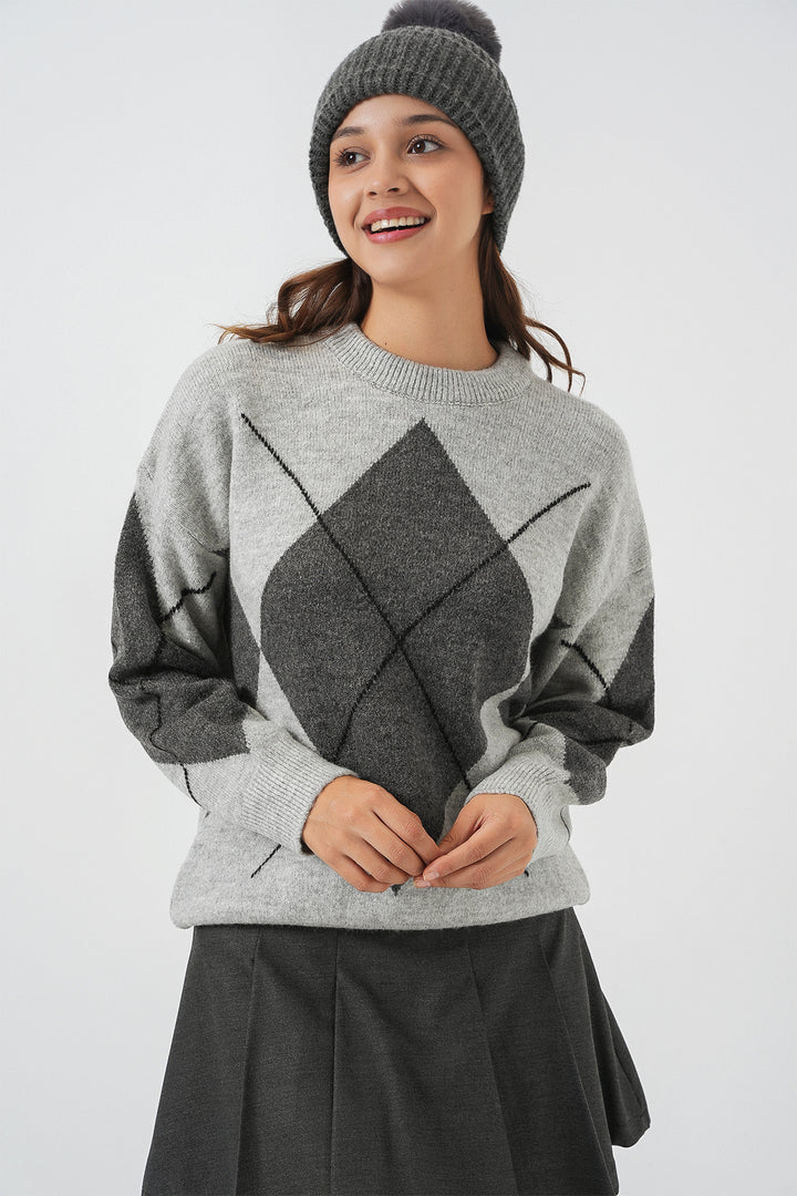 BGD Women Baklava Patterned Oversized Sweater - Dark Grey - Mount Vernon