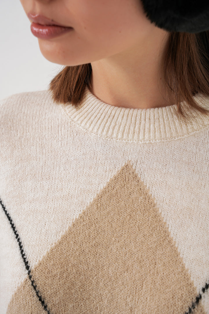 BGD Women Baklava Patterned Oversized Sweater - Cream - Rho
