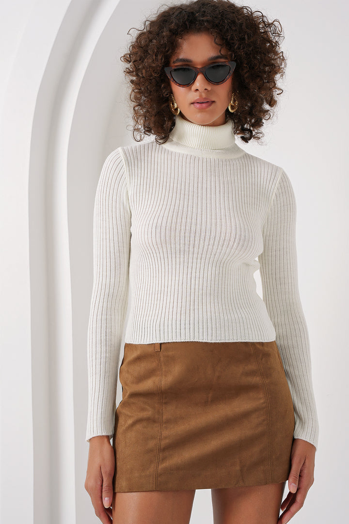 BGD Women Polo Neck Sweater - White - Minden