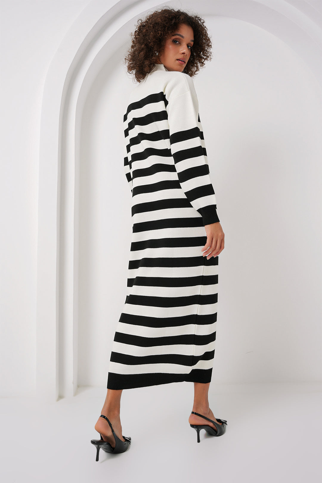 BGD Women Striped Long Knit Dress - Off-White - Davis
