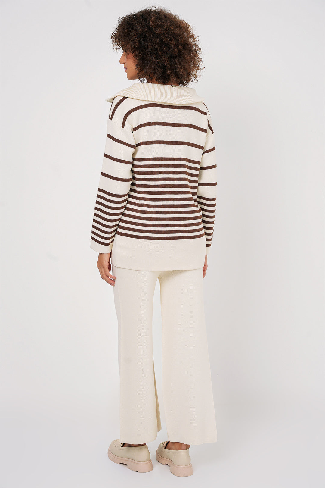 BGD Women Knit Sweater Pants Set - Brown - Nicolás Romero