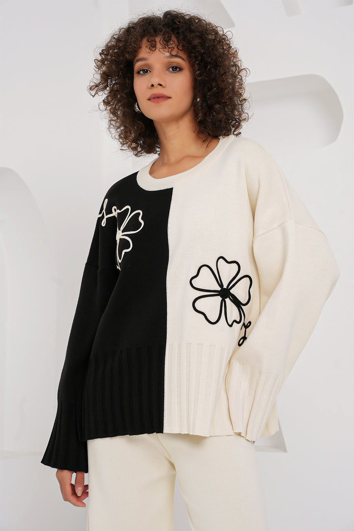 BGD Women Oversized Knit Sweater Pants Set - Ecru - Ioánnina