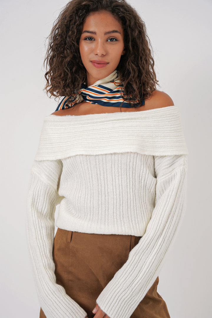 BGD Women Woman Off-Shoulder Oversized Sweater - White - Charlottetown