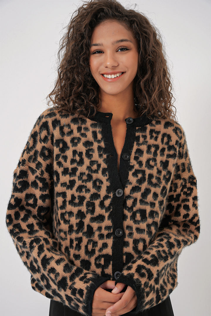 BGD Women Woman Patterned Knit Cardigan - C. Brown - Mountain View
