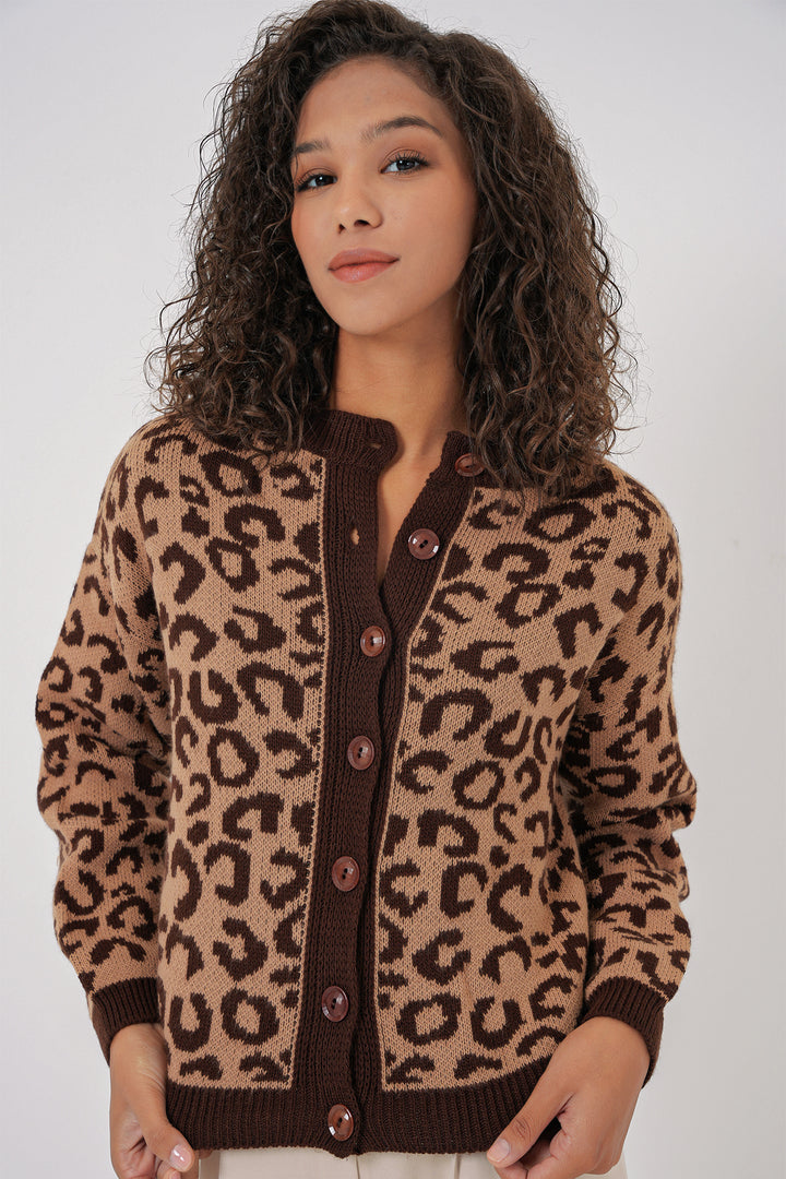 BGD Women Woman Patterned Knit Cardigan - Brown - Grantham