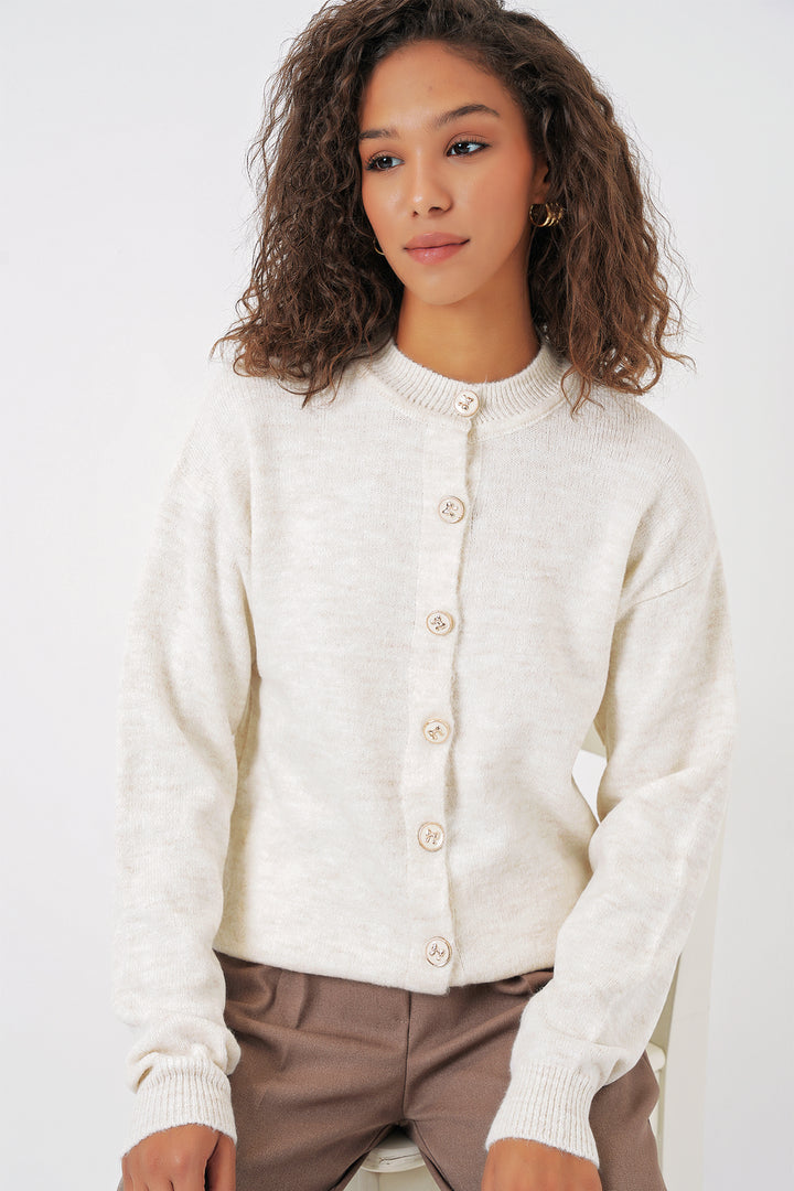 BGD Women Women's Buttoned Cardigan - Ecru - Soteapan