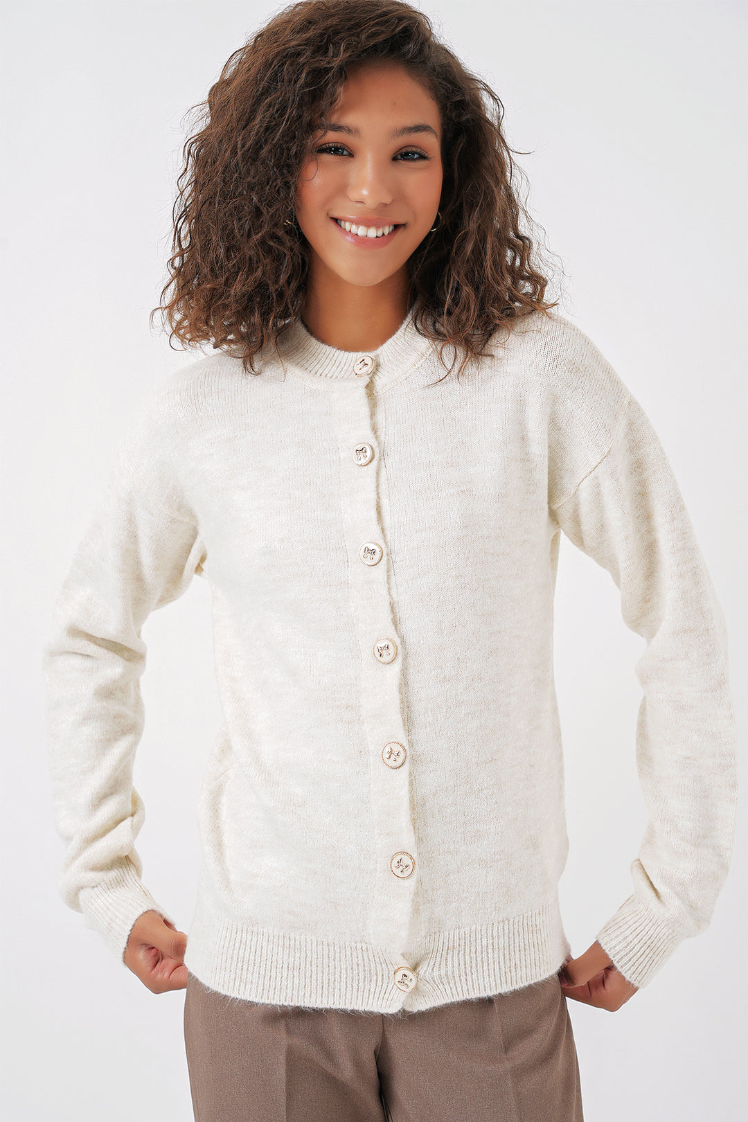 BGD Women Women's Buttoned Cardigan - Ecru - Soteapan