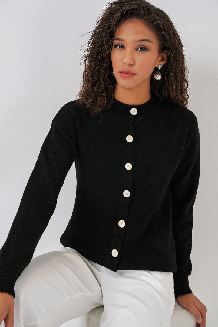 BGD Women Women's Buttoned Cardigan - Black - Clermont