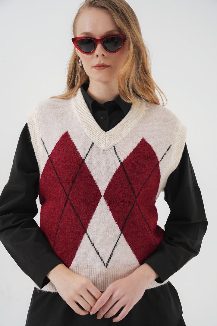 BGD Women V-Neck Sweater - Red - Prince Albert