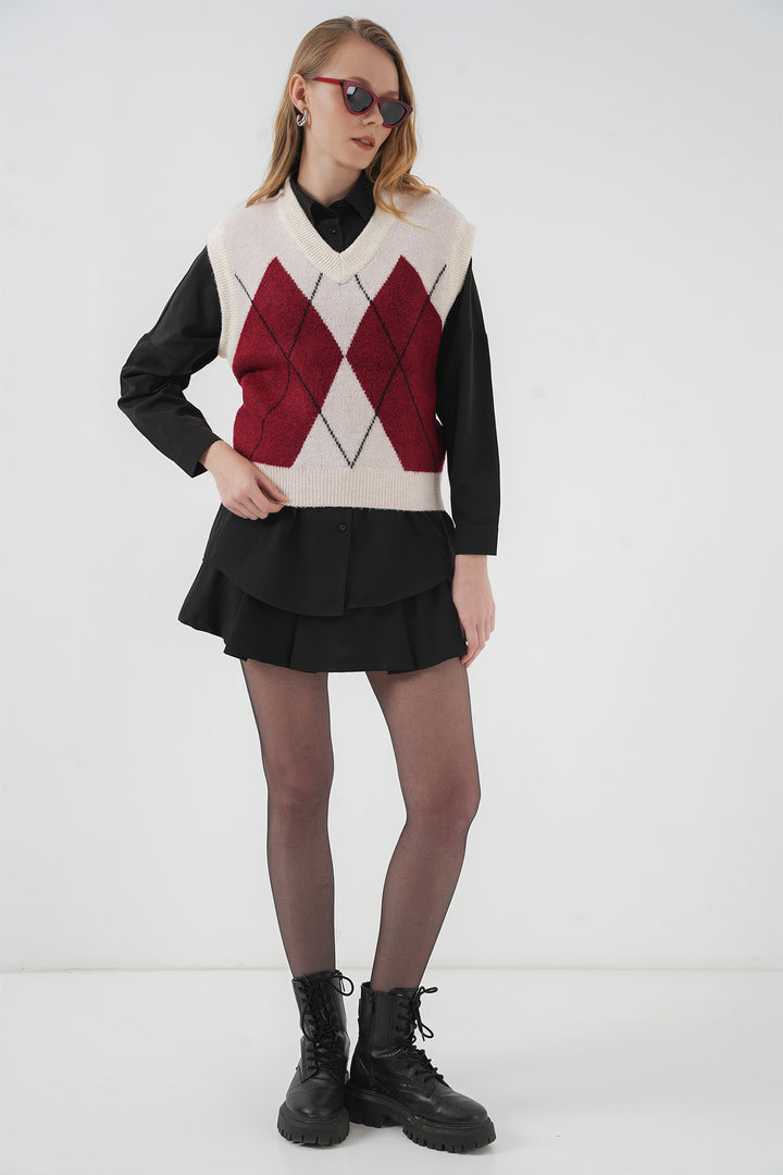 BGD Women V-Neck Sweater - Red - Prince Albert