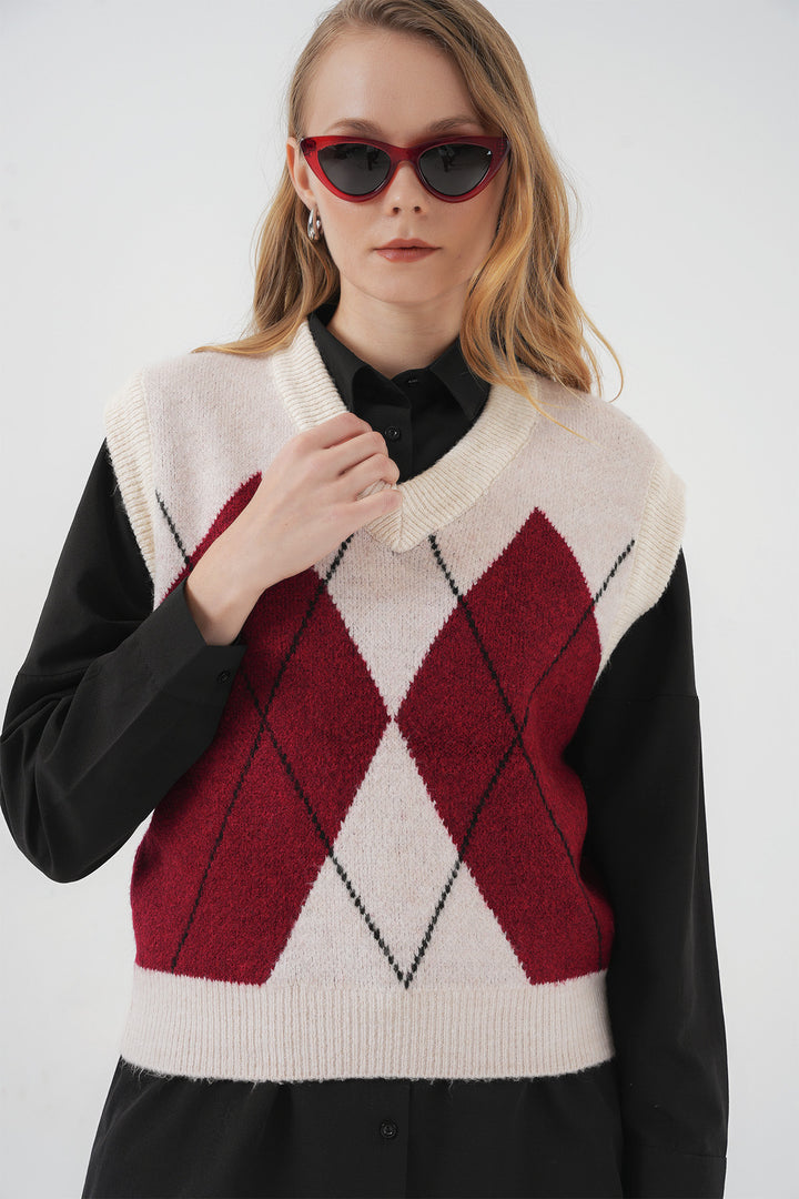 BGD Women V-Neck Sweater - Red - Prince Albert
