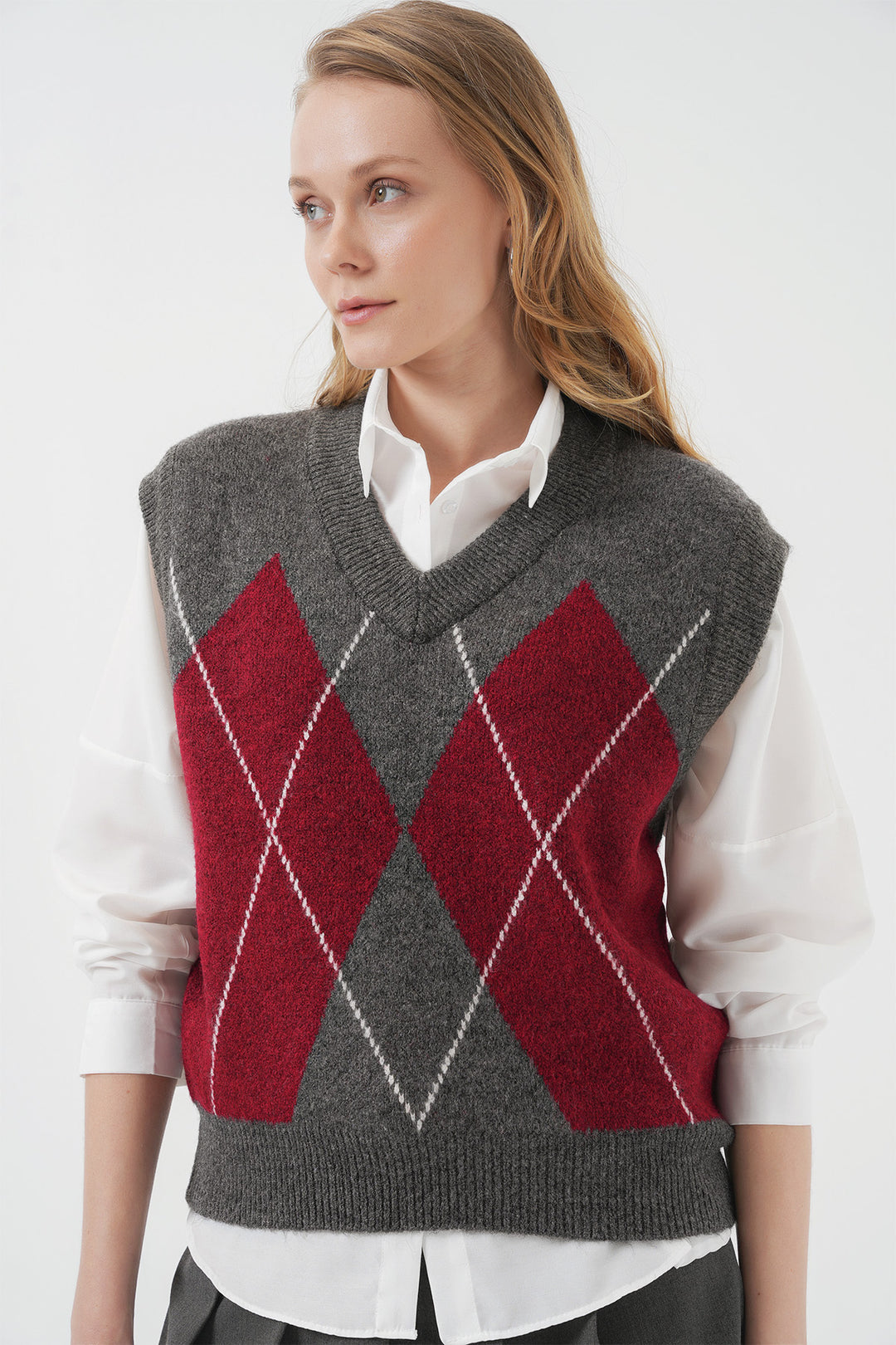 BGD Women V Neck Sweater - V. Anthracite - Papantla de Olarte