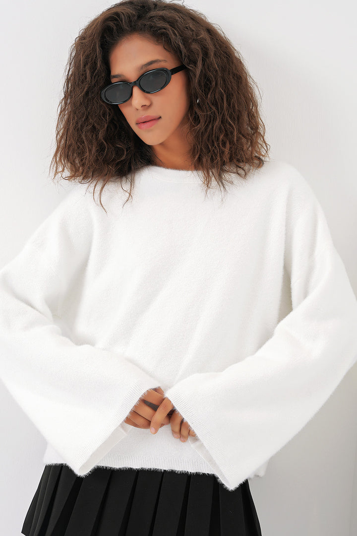 BGD Women Soft Textured Knit Sweater - White - Rochester