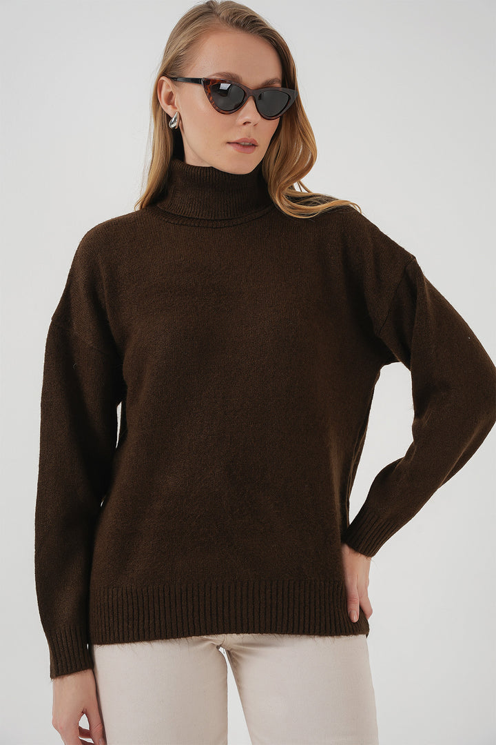 BGD Women Women's Fisherman Collar Oversized Knit Sweater - Brown - Barreiro