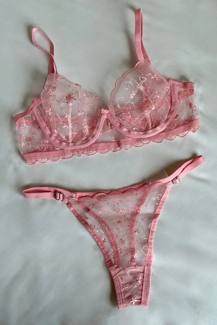 EYY Women Pembe Dantel Detaylı İç Çamaşırı - Tangancícuaro de Arista
