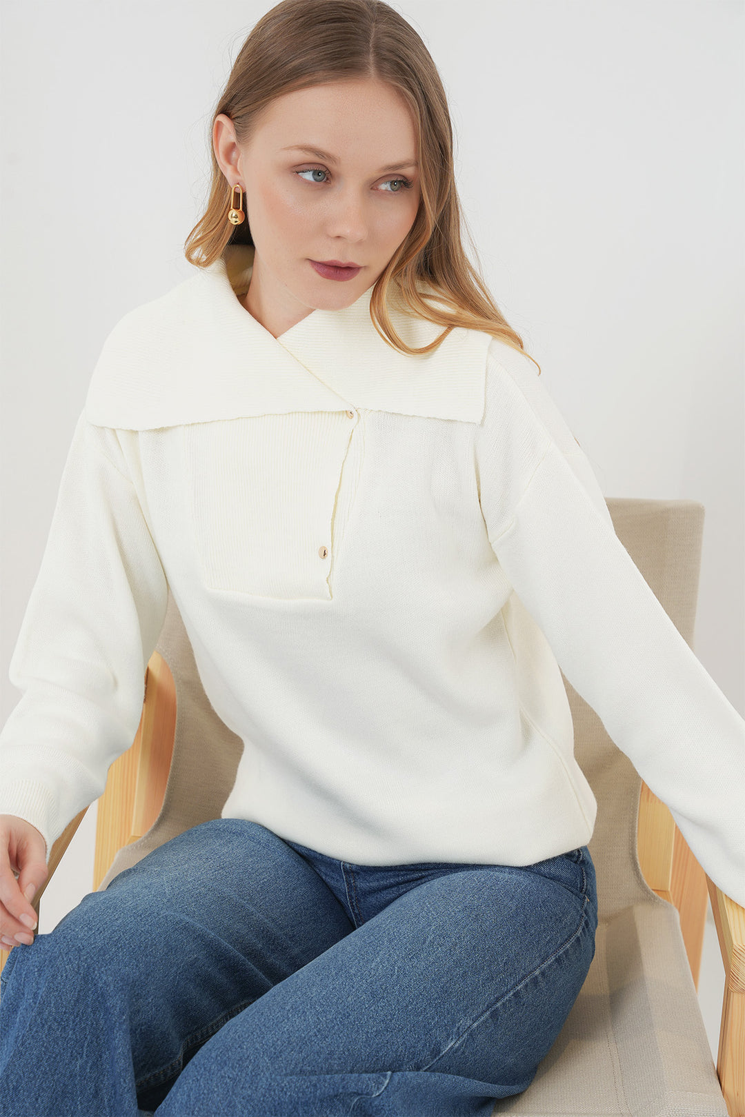 BGD Women Wide Neck Sweater - Ecru - Francavilla Fontana