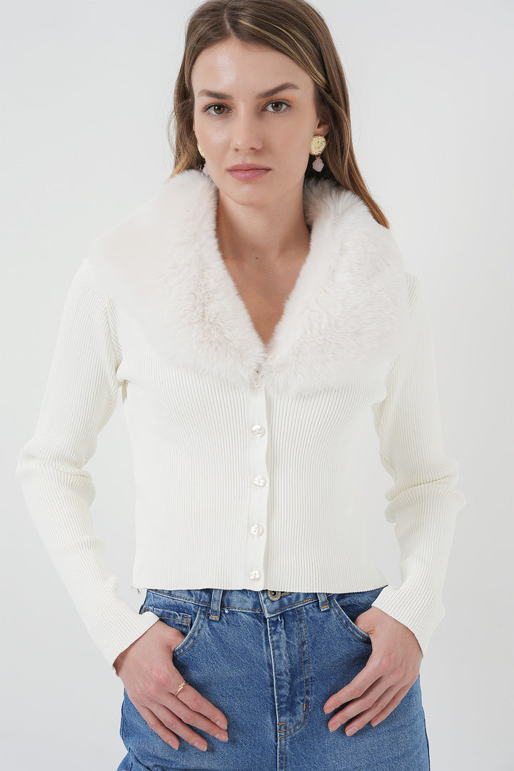 BGD Women Fur Collar Knit Cardigan - White - Canterbury