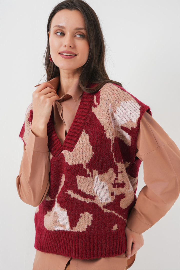 BGD Women Women's Oversized Knit Sweater - Burgundy - Zalău