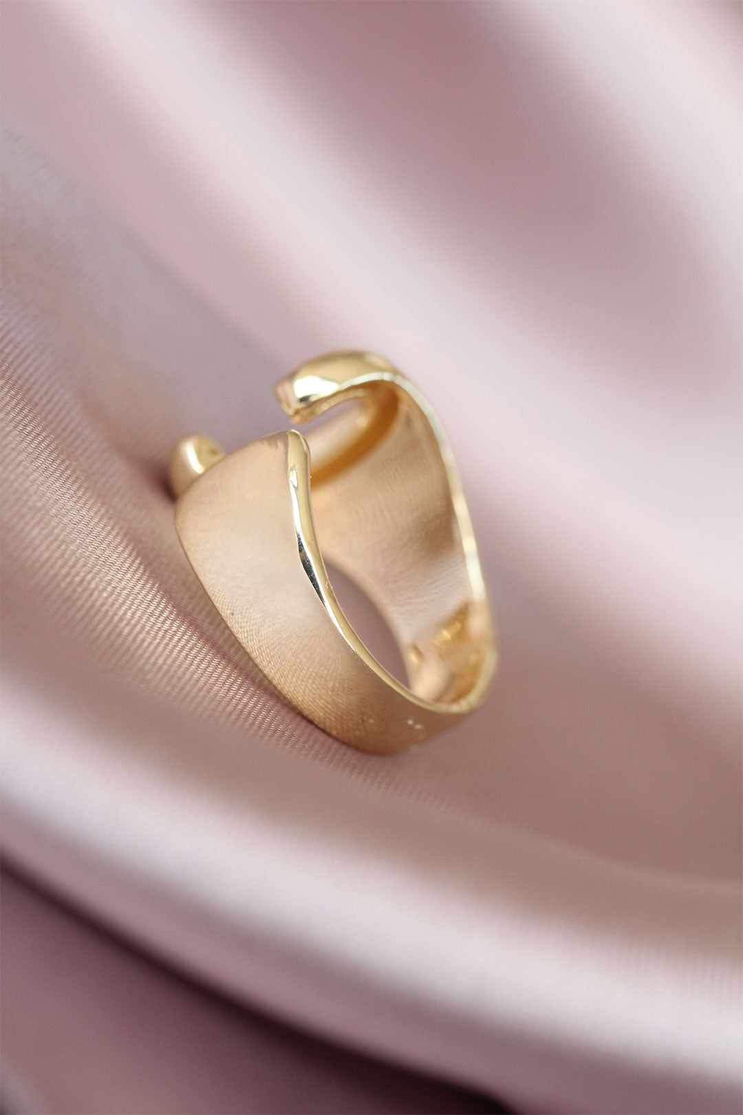 EBJ Gold Color Adjustable Metal Women's Ring with C Initial - Great Yarmouth