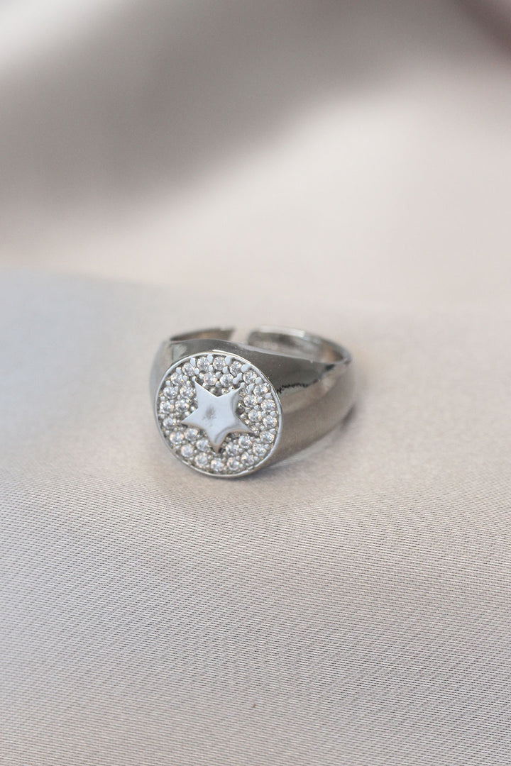 EBJ Silver Color Zircon Stone Plate Star Ring - East Kelowna
