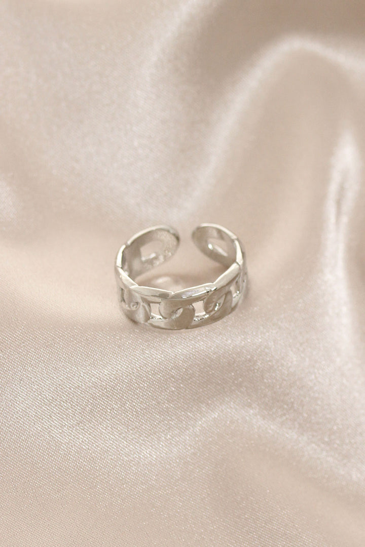 EBJ New Season Silver Color Chain Ring - Seelze