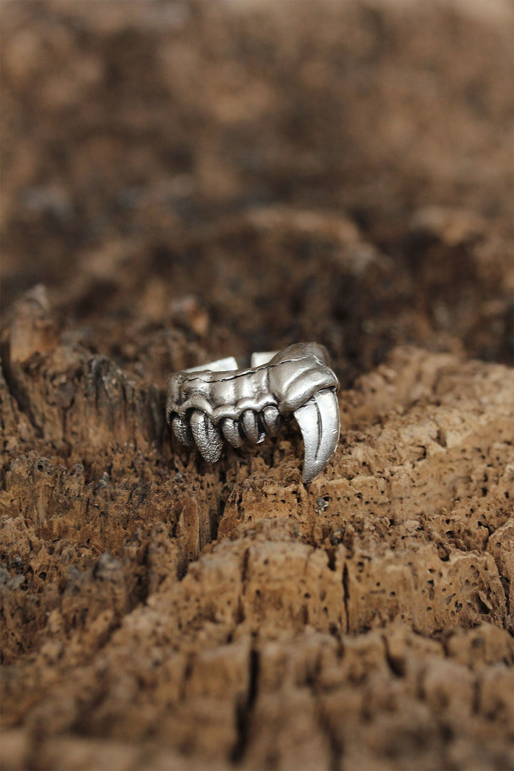 EBJ Men's Ring with Adjustable Tooth Design - Peristéri