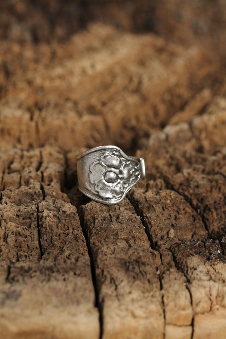 EBJ Adjustable Women's Ring with Authentic Flower Design - Kamenicë
