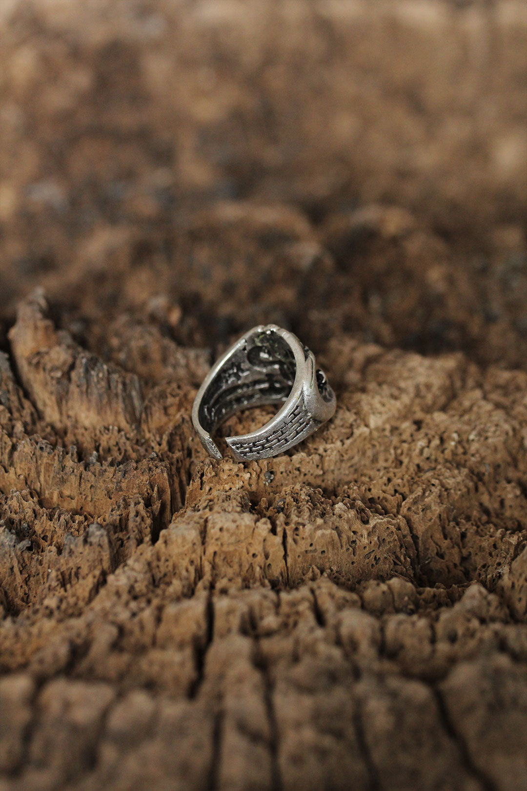 EBJ Men's Ring with Adjustable Shank Design - Paracho de Verduzco