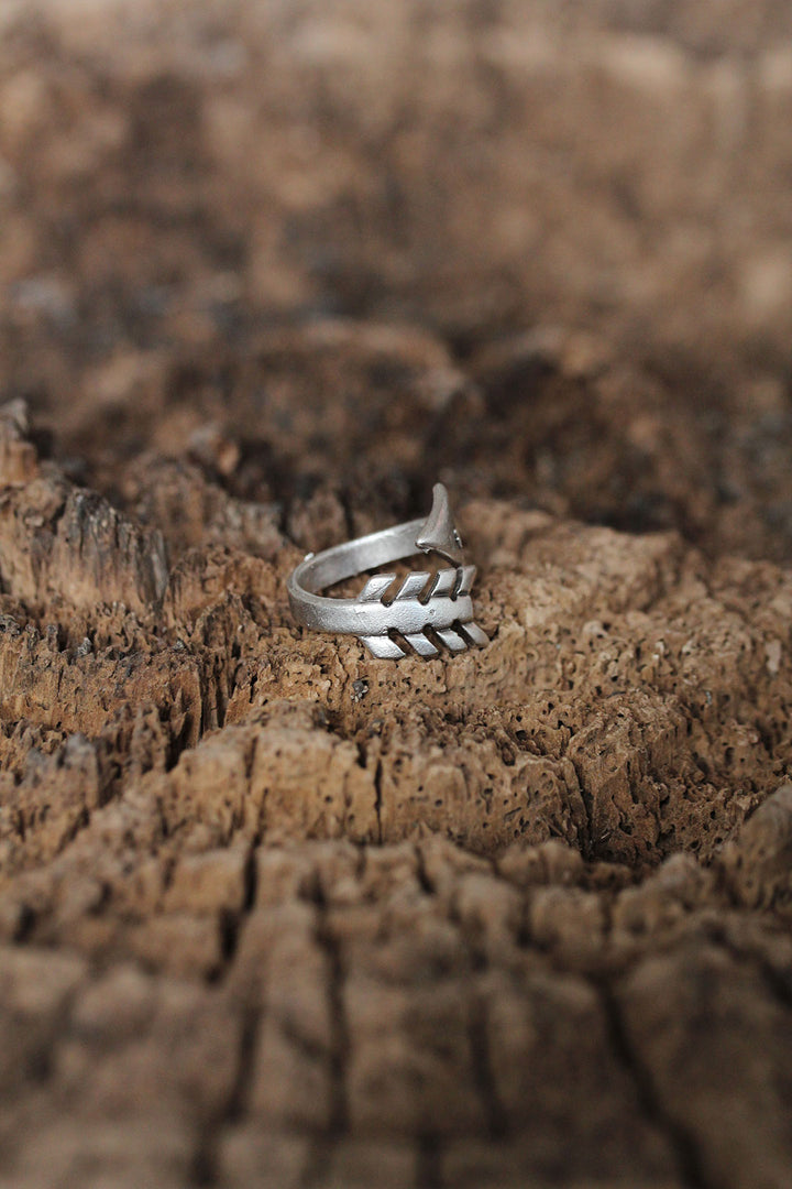 EBJ Adjustable Arrow Design Men's Ring - Douglasville