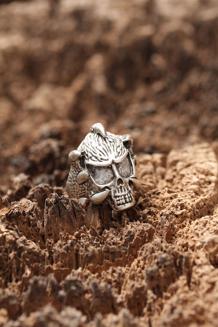 EBJ Adjustable Biker Ring with Claw Skull Figure - Sesimbra