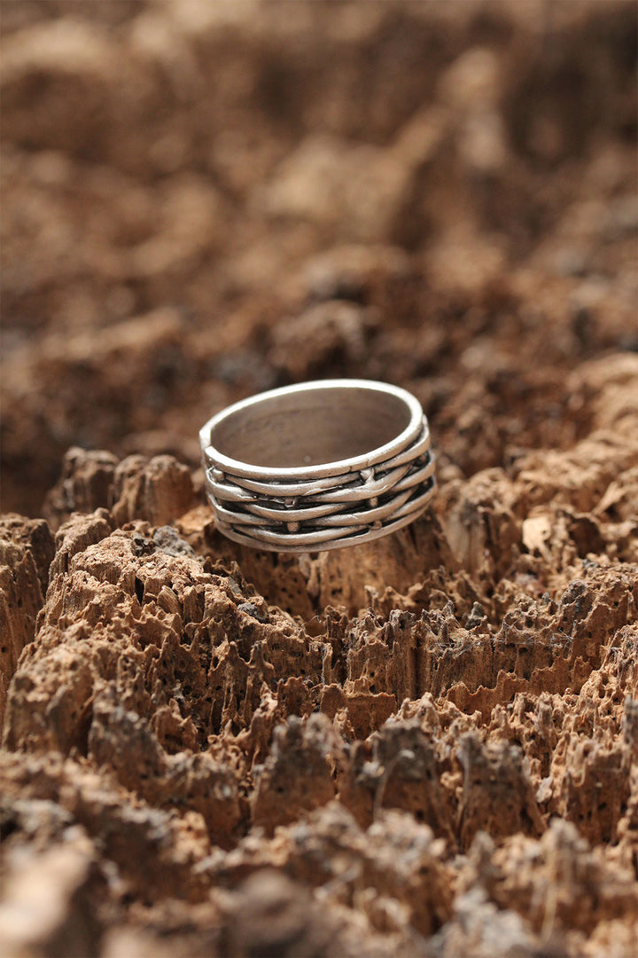 EBJ Adjustable Ring with Line Pattern - Bettendorf