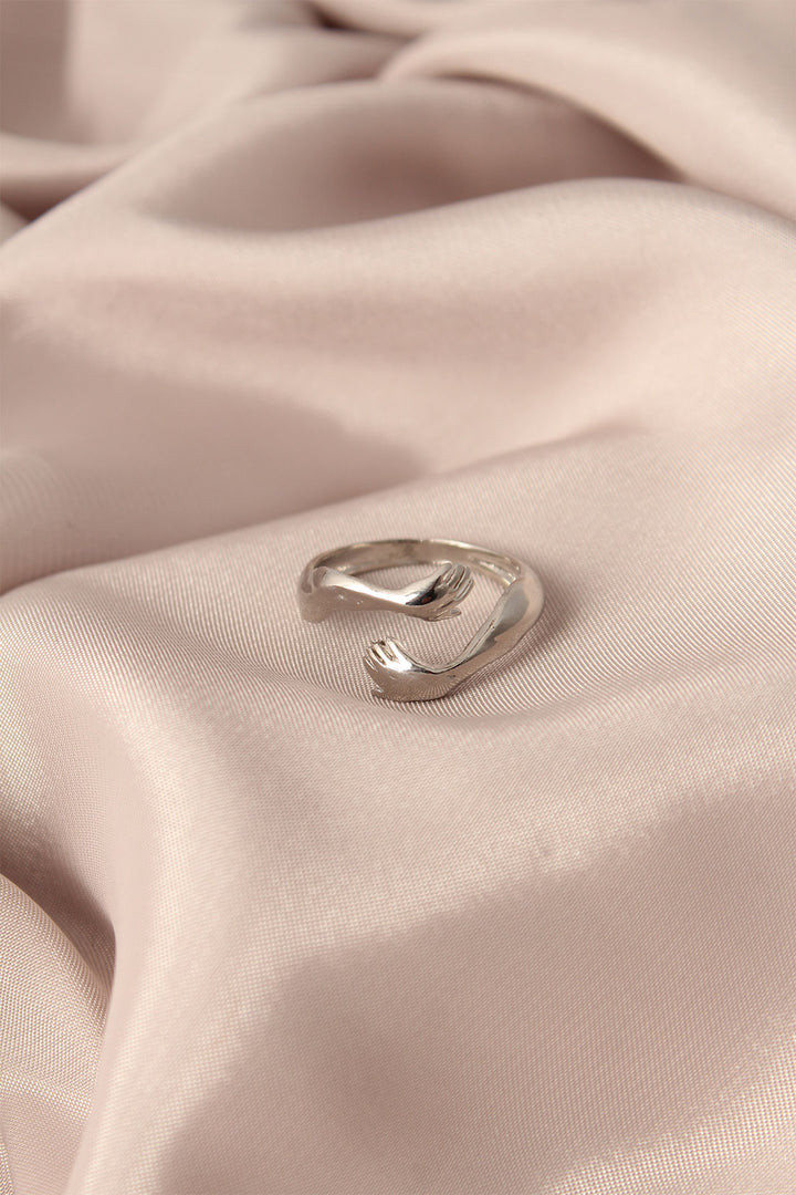 EBJ Adjustable Silver Color Metal Coiled Hands Model Women's Ring - Soest