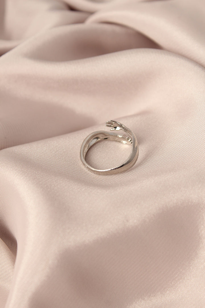 EBJ Adjustable Silver Color Metal Coiled Hands Model Women's Ring - Soest