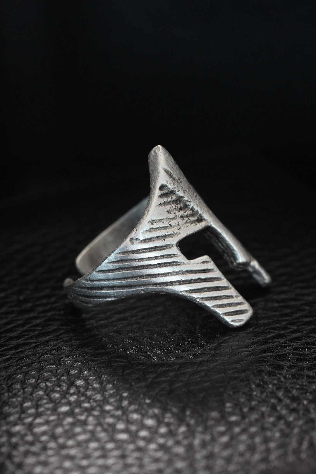 EBJ Adjustable Helmet Model Men's Ring - Ardea