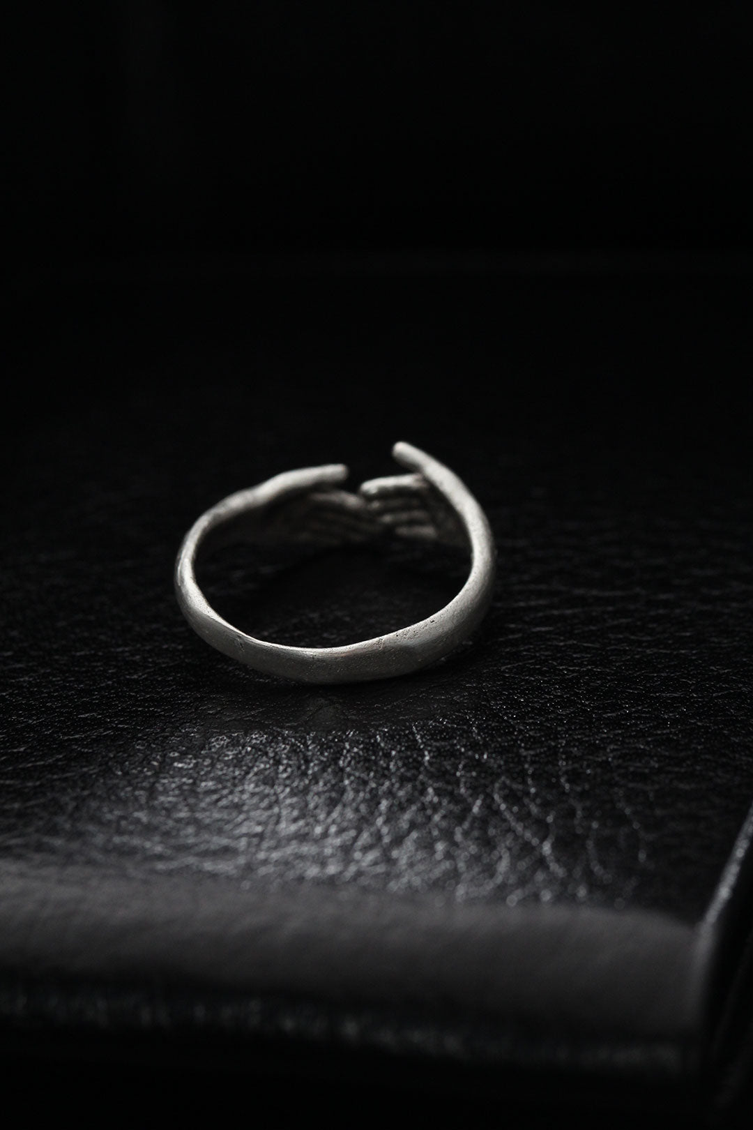 EBJ Adjustable Hug Hands Model Men's Ring - Santiago Tuxtla