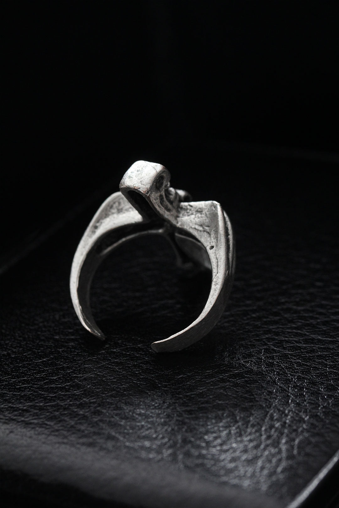 EBJ Adjustable Skull Model Men's Ring - Lincoln