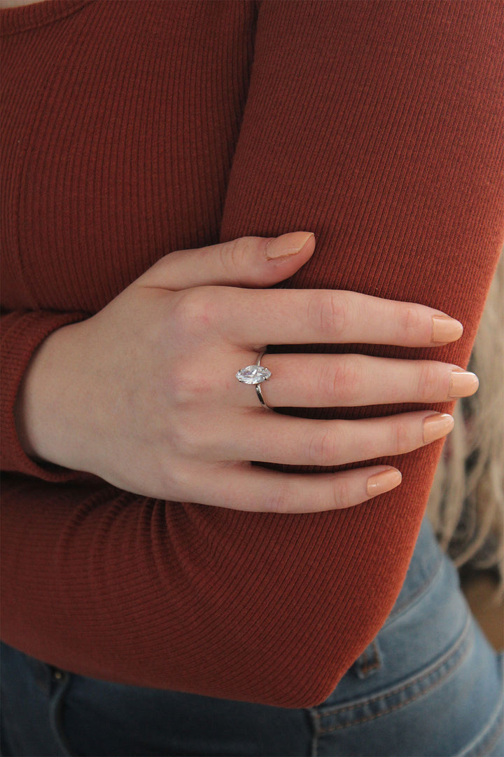 EBJ Adjustable Silver Color Stone Ring - Köniz