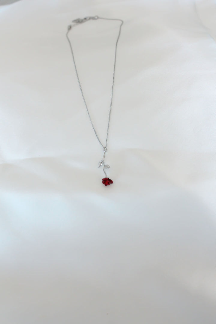 EBJ Silver Plated Red Rose Figured Women's Necklace - La Vergne