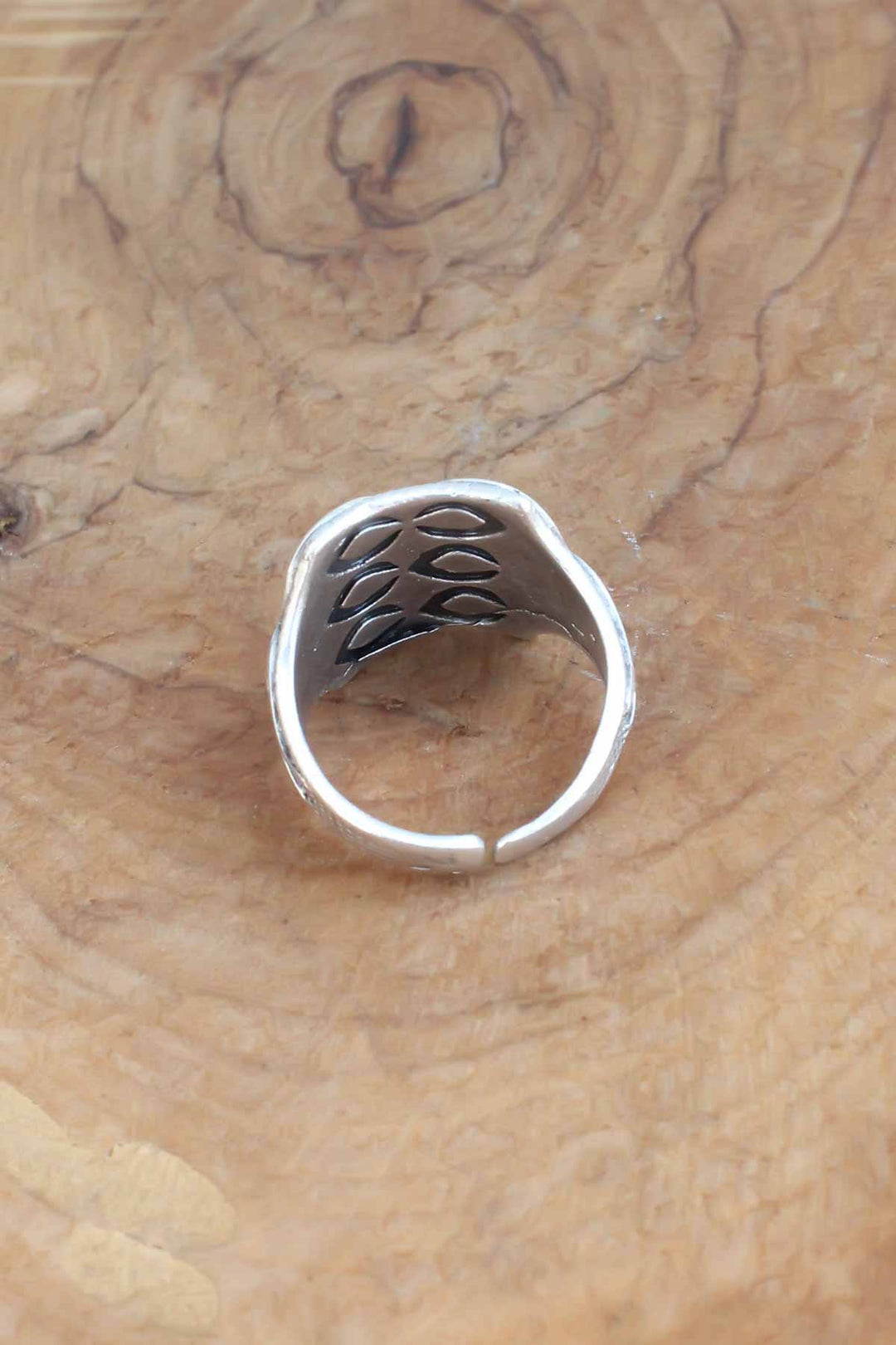 EBJ Patterned Silver Color Adjustable Men's Ring - Norderstedt