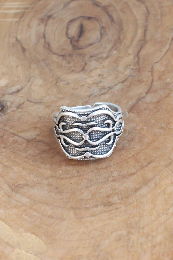 EBJ Patterned Silver Color Adjustable Men's Ring - Norderstedt